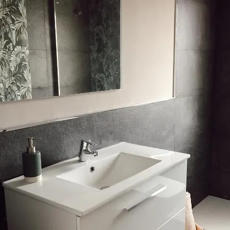 Apartamento A 10 Minutos De La Costa Appartamento Pravia